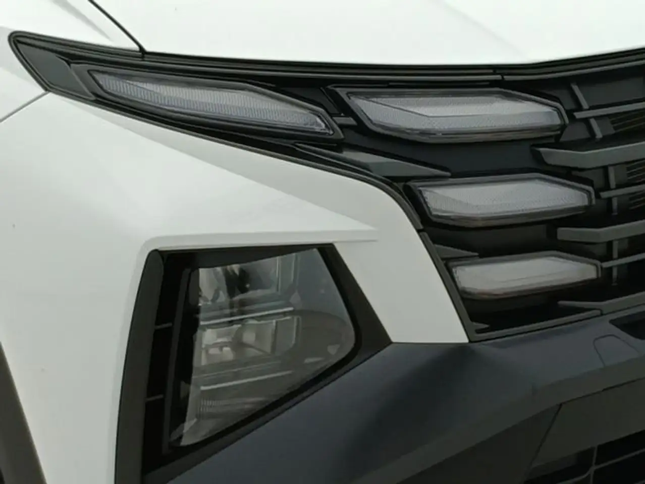 Hyundai TUCSON 1.6T 118kW (160CV) 48V Maxx — Vehicle gallery 27