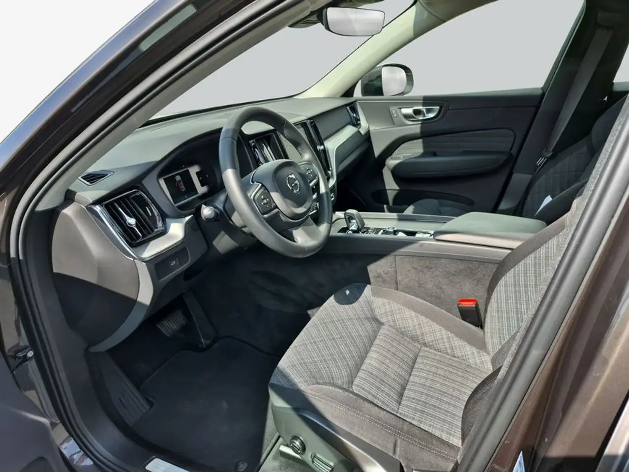 Volvo XC60 XC60 B4 B Core Lichtpaket*BLIS*RFC*AHZV — معرض صور السيارة 9