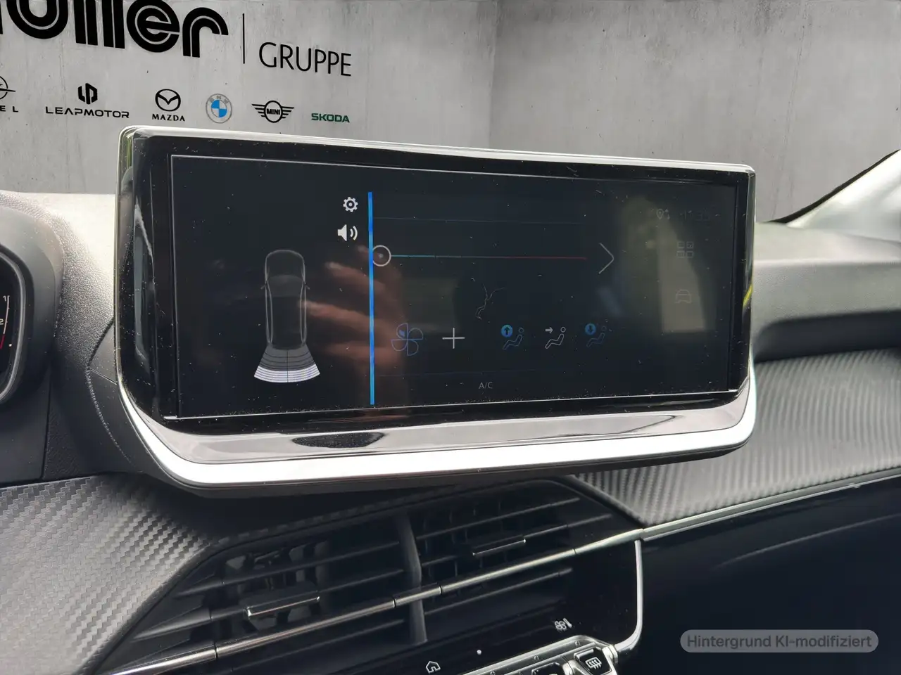 Peugeot 208 Active PureTech — Vehicle gallery 12