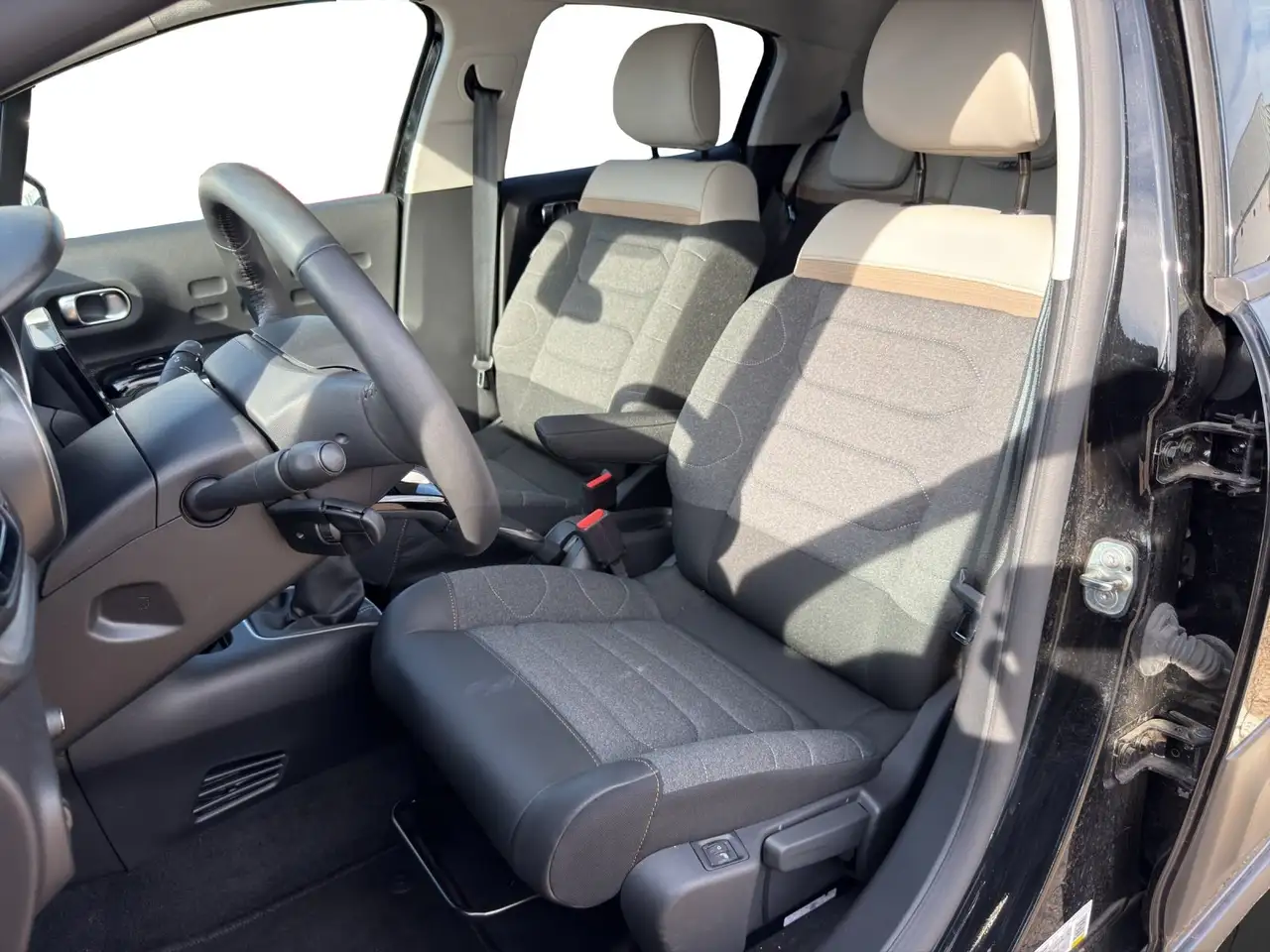 Citroen C3 Origin Max PT 83 Navi+SHZ+RFK+LED+LM — معرض صور السيارة 10