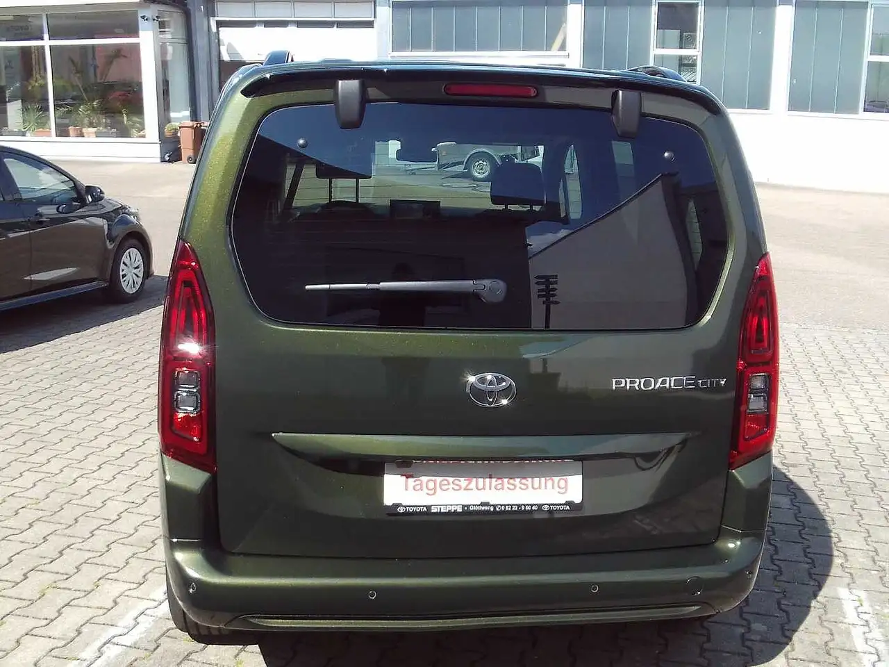 Toyota Proace City Verso 5-Türer/Comfort-Paket 1.2 Turbo L1 Team Deut — Galerie du véhicule 5
