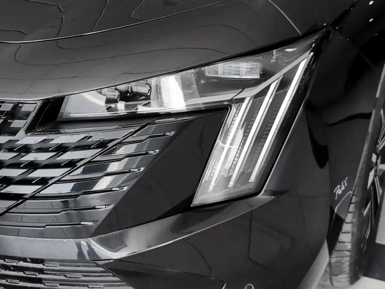 Peugeot 508 1.2 PureTech S&S Allure EAT8 130 — معرض صور السيارة 23