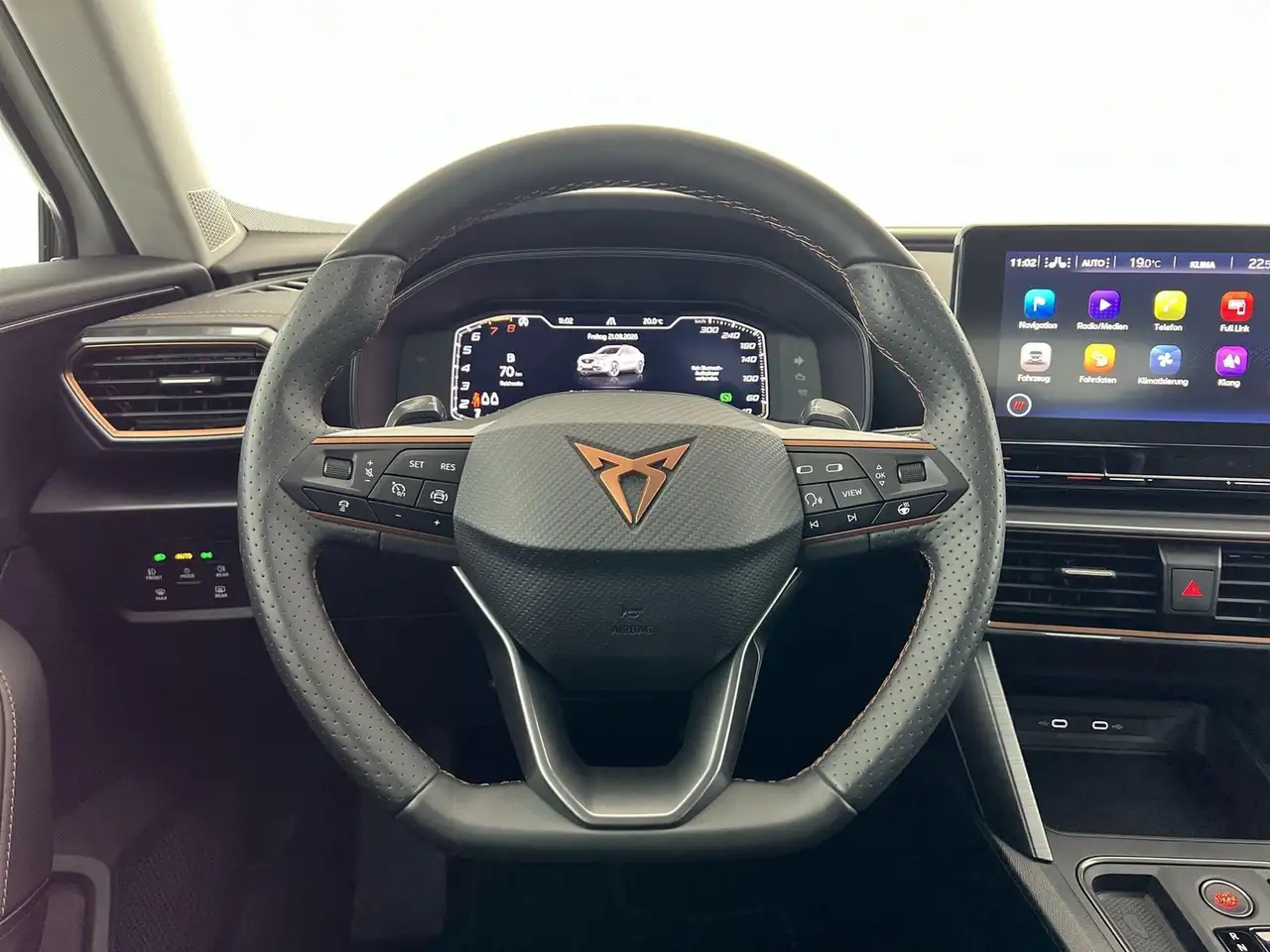 CUPRA Formentor Basis 1.5 TSI*NAVI*RFK*LHZ*uvm — معرض صور السيارة 15