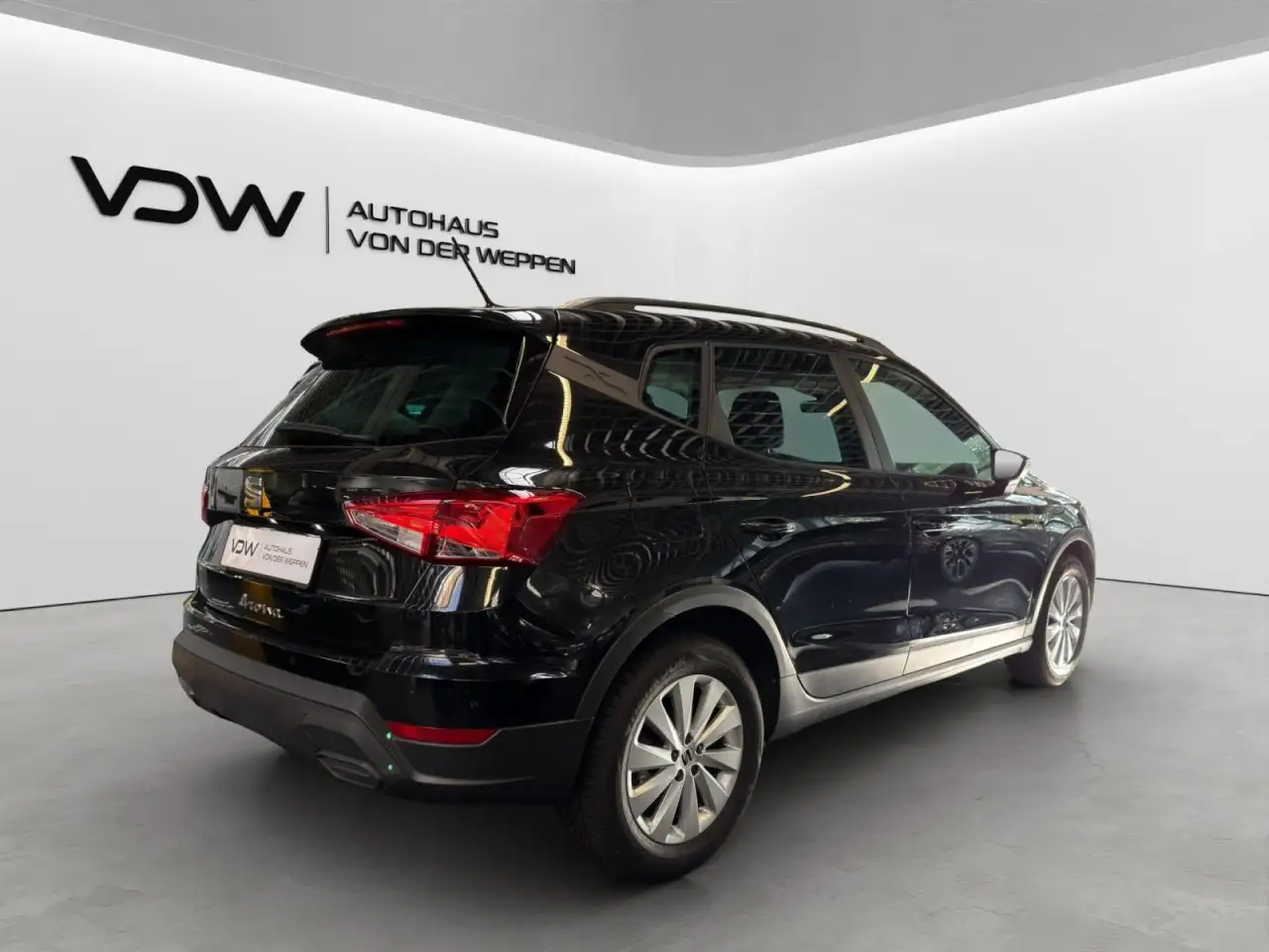 SEAT Arona Style Edition 1.0 TSI Aut. SHZ, GJR, LED Klima — Galería del vehículo 10