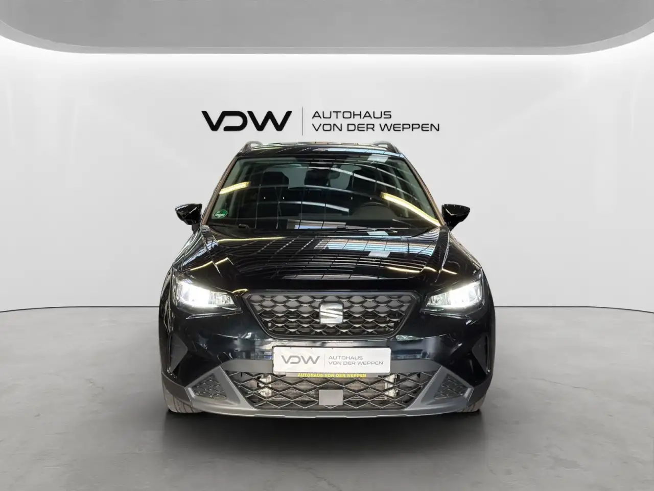 SEAT Arona Style Edition 1.0 TSI Aut. SHZ, GJR, LED Klima — Galería del vehículo 4