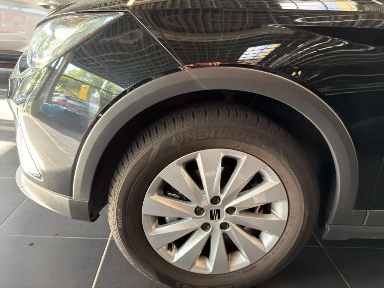 SEAT Arona Style Edition 1.0 TSI Aut. SHZ, GJR, LED Klima — Galería del vehículo 6