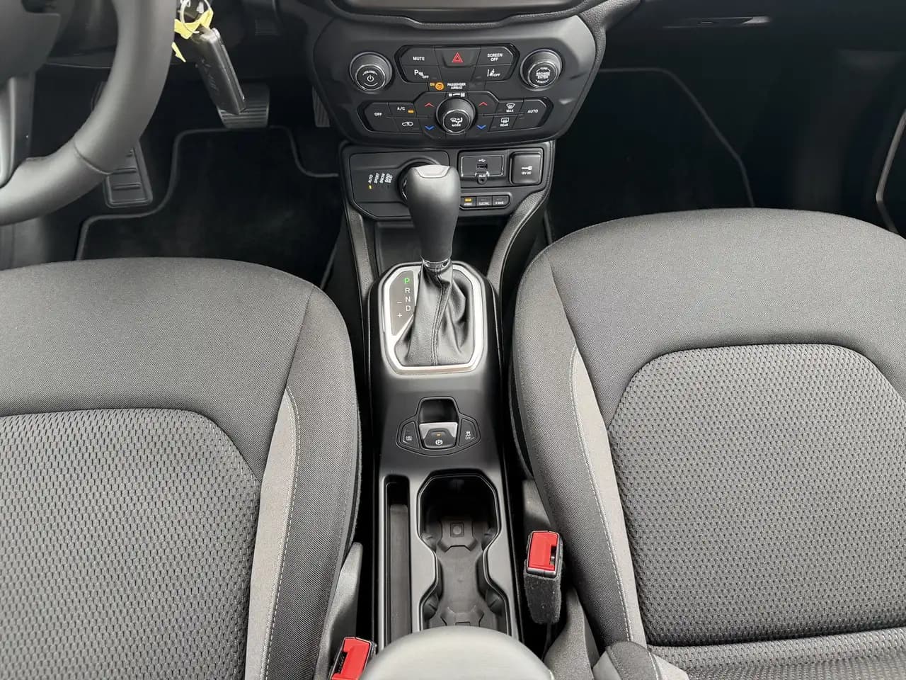 Jeep Renegade Renegade1.3 PHEV Altitude 4x4 Aut. 140KW — Galerie du véhicule 14