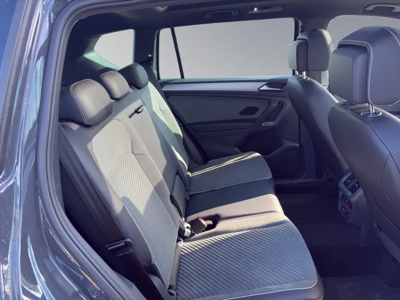 SEAT Tarraco Xperience 1.4 e-HYBRID AHK, Elkt. Kofferaumklappe, Pano — Galería del vehículo 19