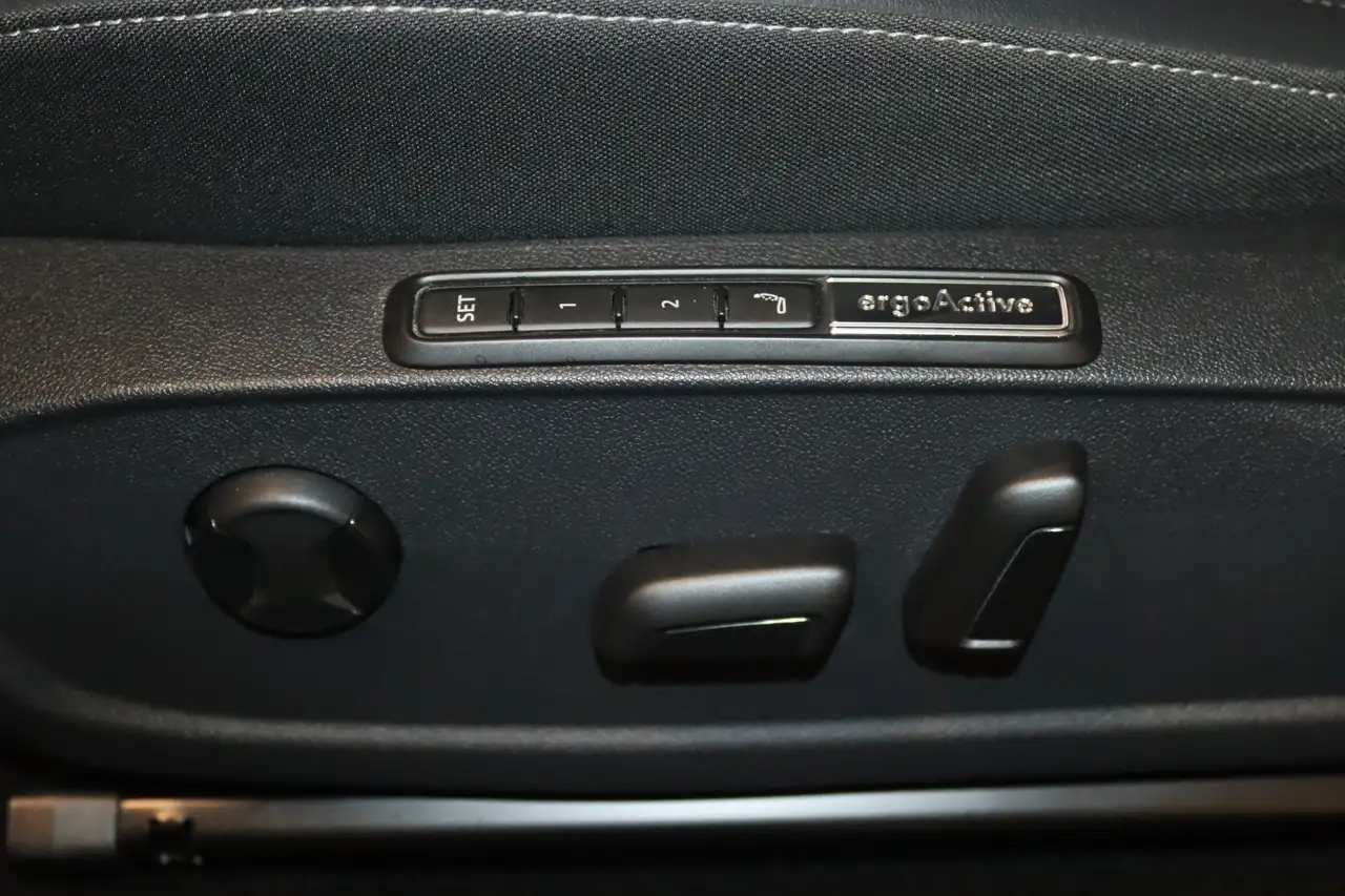 Volkswagen ID.3 Pro 150 kW Move 62 kw h-NAV-LED-KAMERA-CCS- — معرض صور السيارة 10