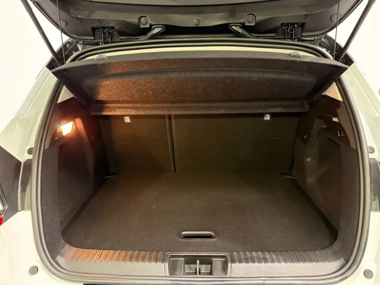 Renault Captur TCe Techno 67kW — Galería del vehículo 8