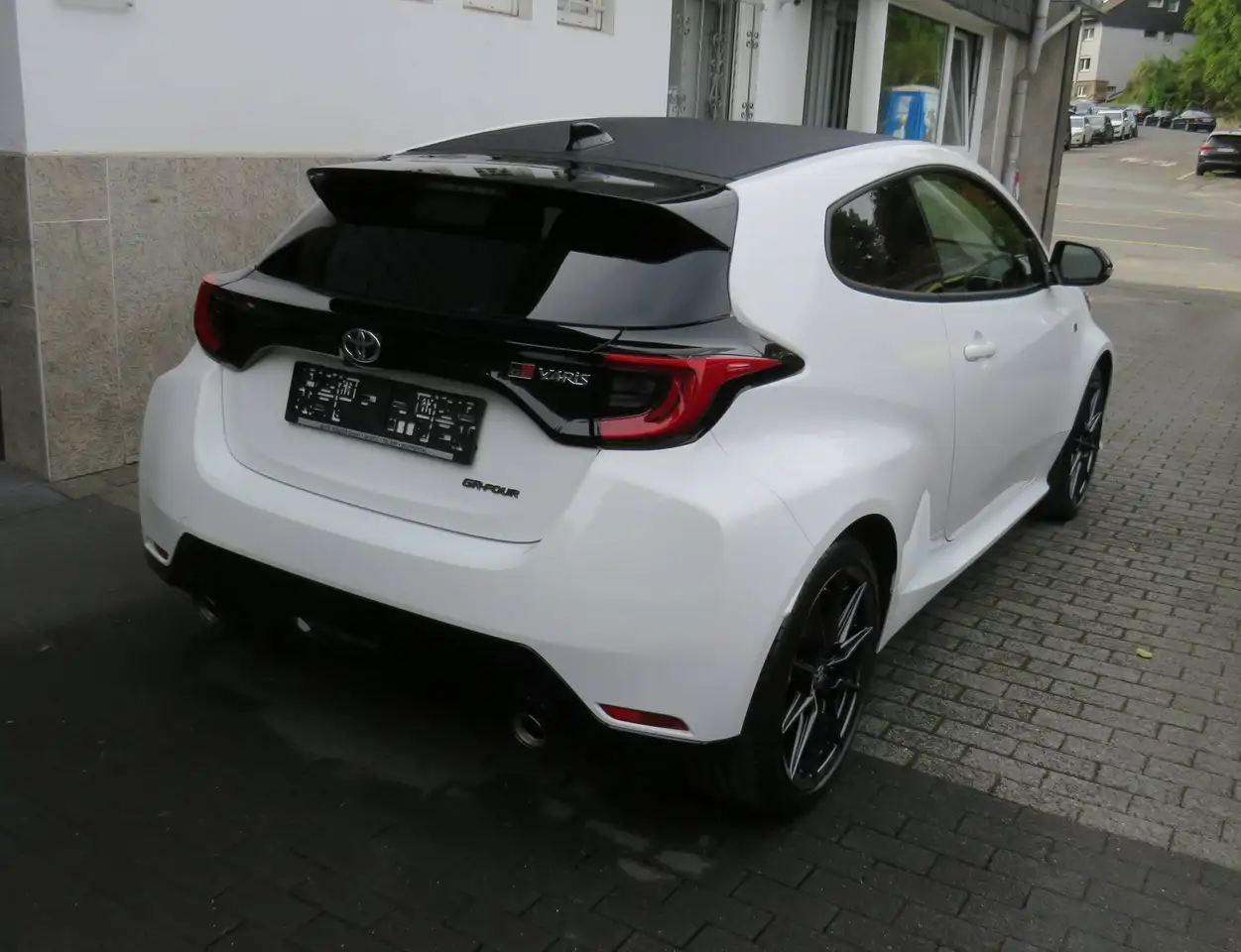 Toyota Yaris GR // ACC, Shz, R-Kam — معرض صور السيارة 9