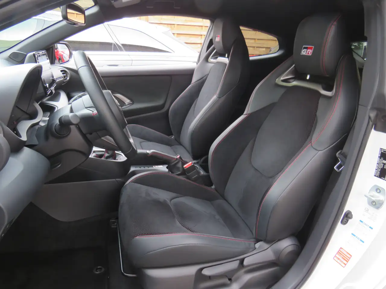 Toyota Yaris GR // ACC, Shz, R-Kam — معرض صور السيارة 14