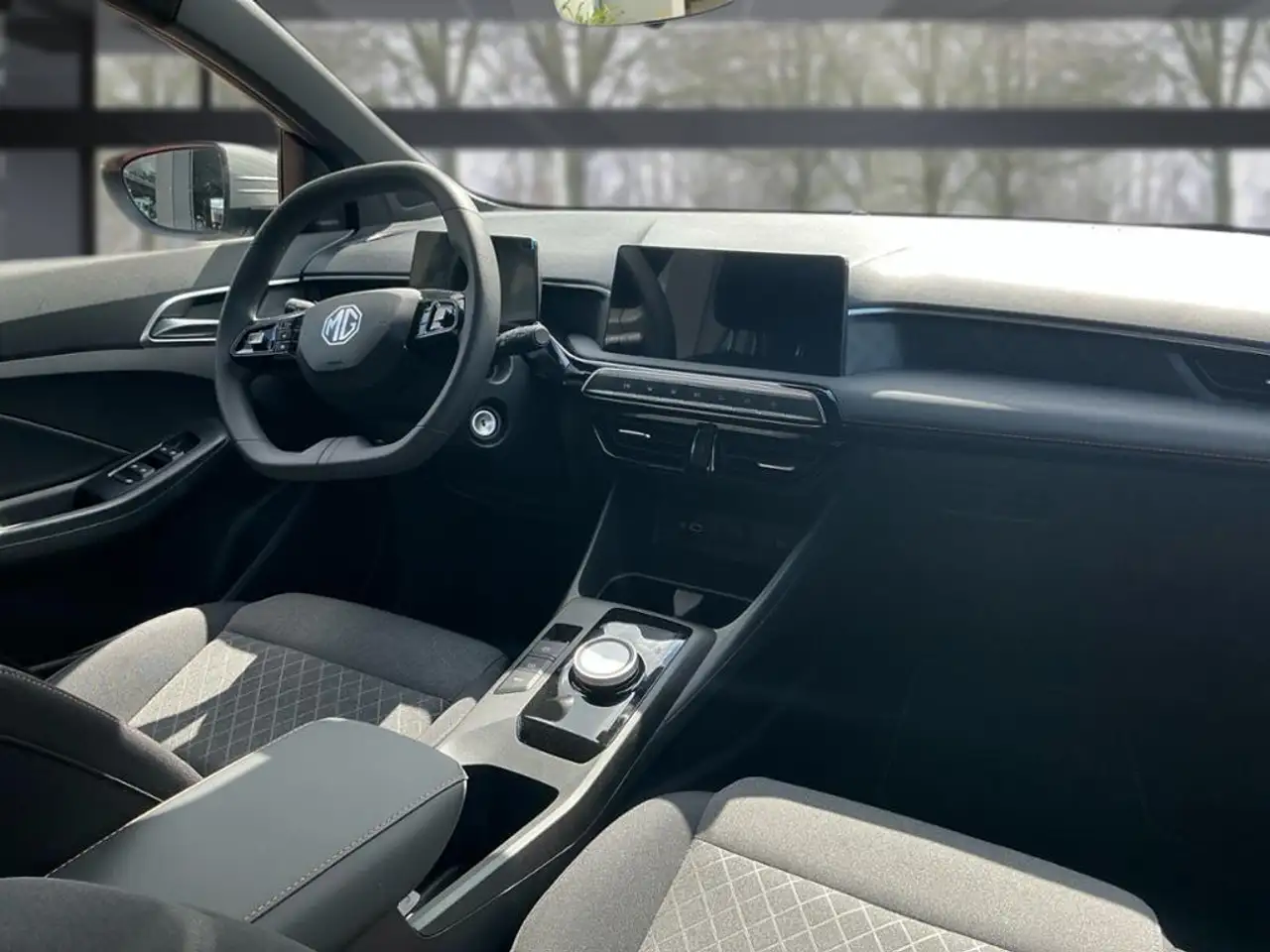 MG MG3 Hybrid+ Standard DISTR KAMERA SPUR PDC — Galerie du véhicule 10
