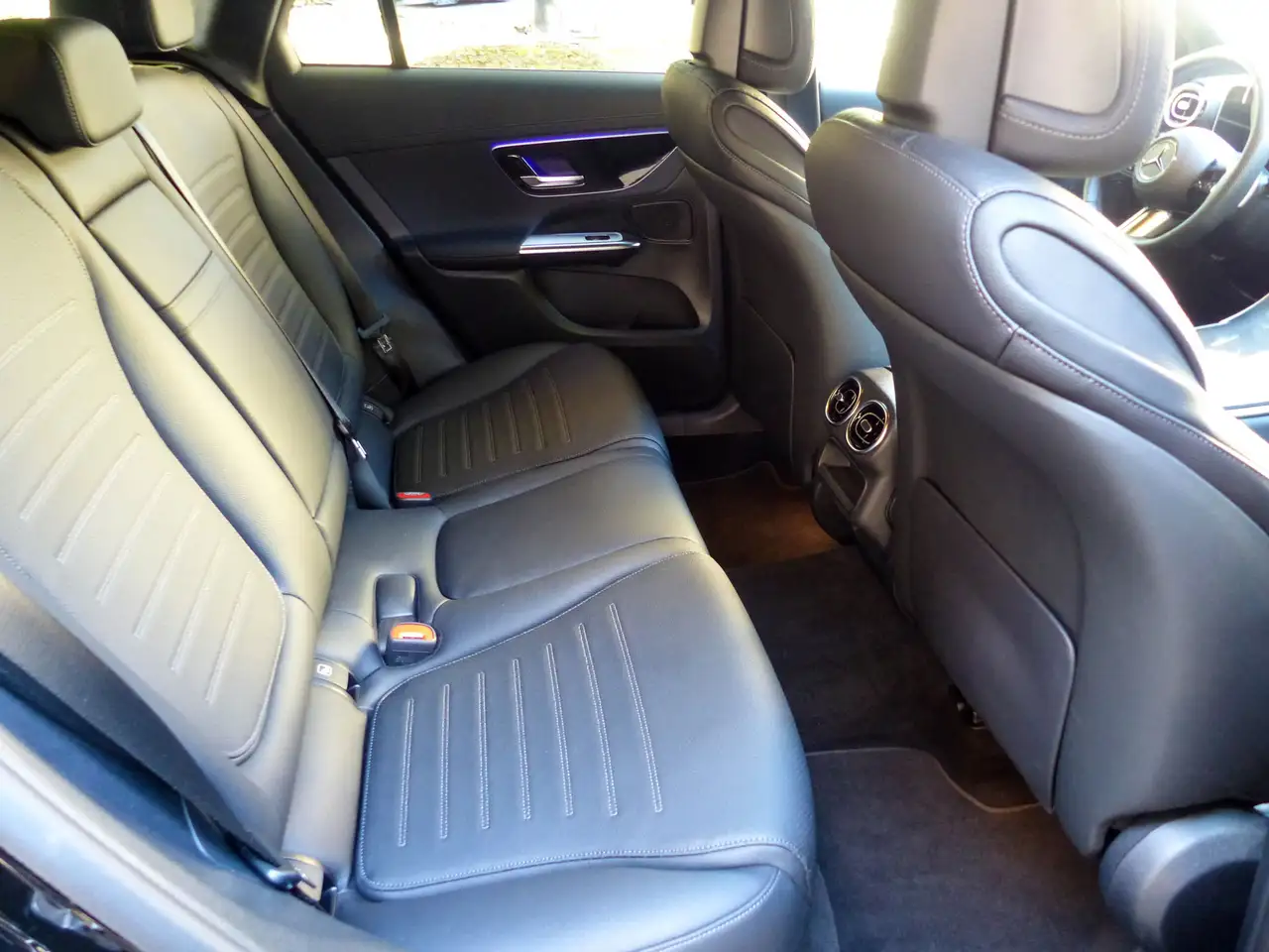 Mercedes-Benz GLC 200 4M AMG Sport Advanced Paket*Night*20Zoll — Galería del vehículo 13