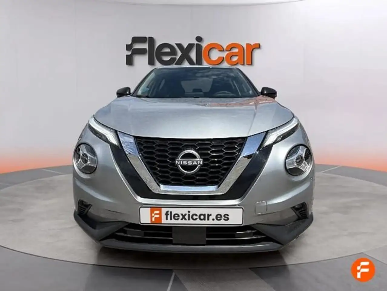 Nissan Juke DIG-T 84 kW (114 CV) 6M/T Acenta — Vehicle gallery 2