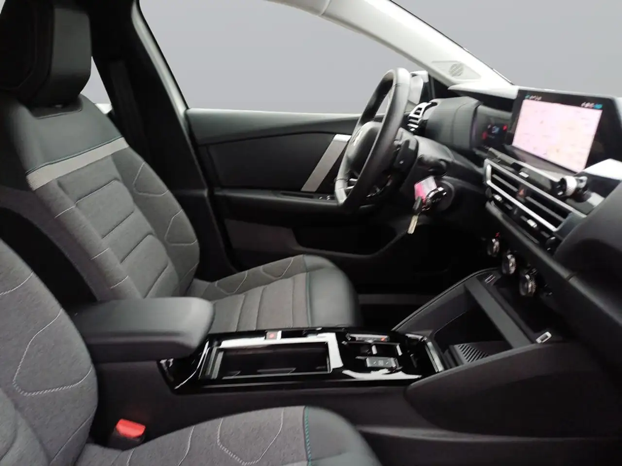 Citroen C4 PureTech 130 S&S EAT8 Feel Pack — Galerie du véhicule 10