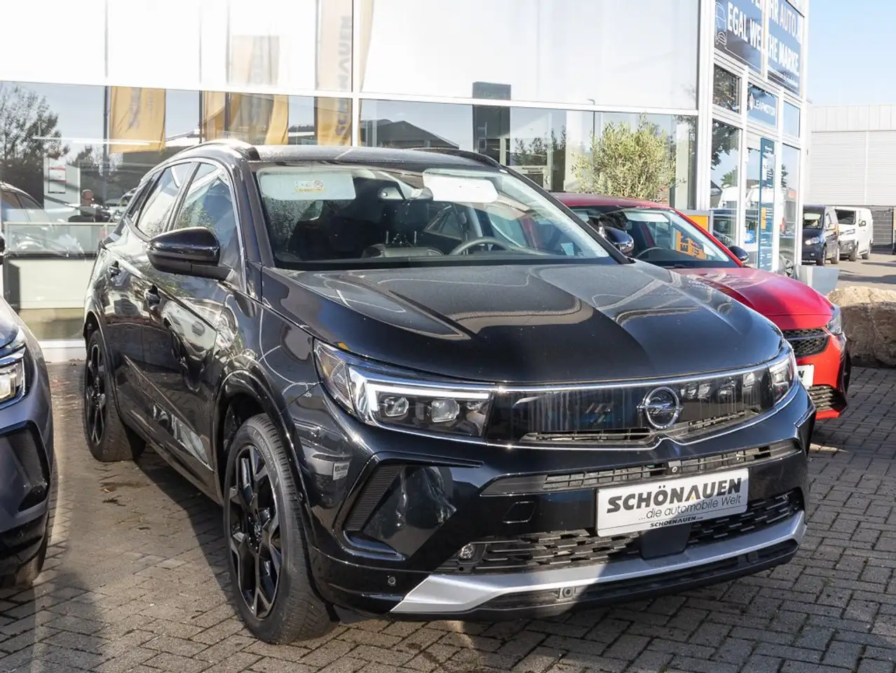 Opel Grandland 1.2 Turbo Ultimate +L/SHZ+RFK360+AHK+ — Vehicle gallery 4