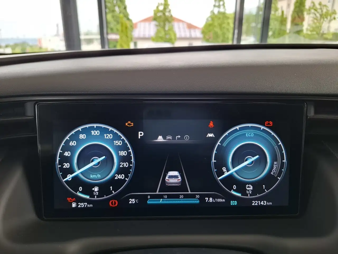 Hyundai TUCSON Hybrid 1.6 T-GDi 230 PS 6-AT 2WD N LINE — معرض صور السيارة 24
