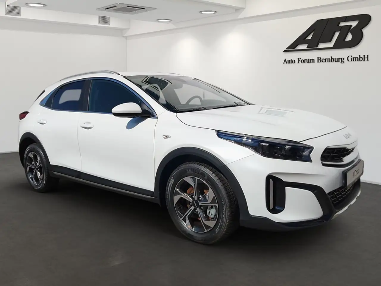 Kia XCeed 1,5T Vision Navi — Galería del vehículo 2