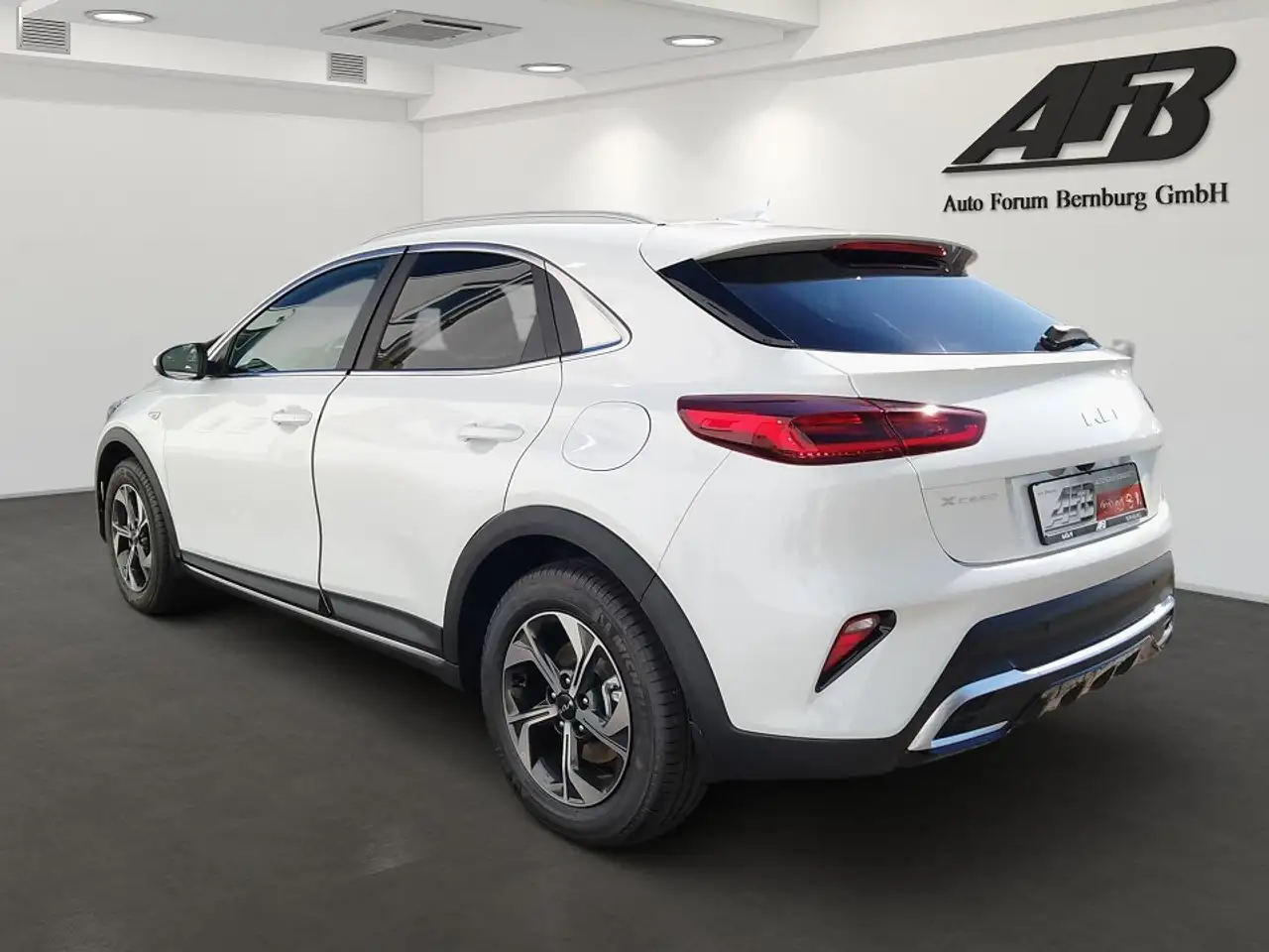 Kia XCeed 1,5T Vision Navi — Galería del vehículo 4