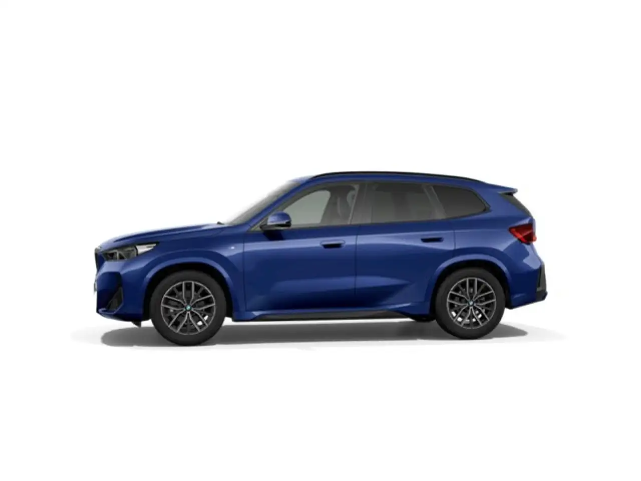 BMW X1 sDrive 20iA — Vehicle gallery 5