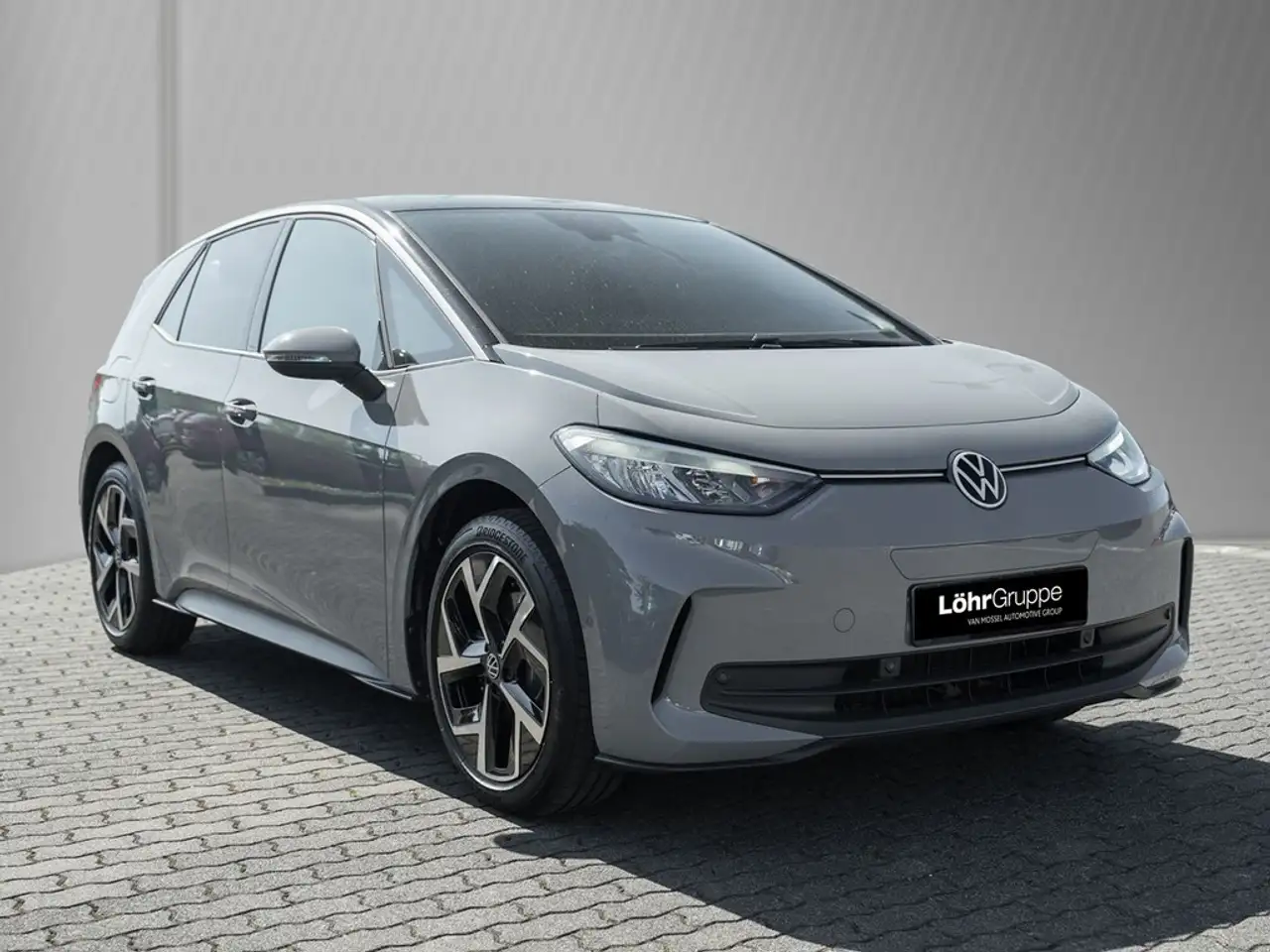 Volkswagen ID.3 Pro MOVE *LED*Navi*Kamera*Travel-Assist*19" Wel... — معرض صور السيارة 3