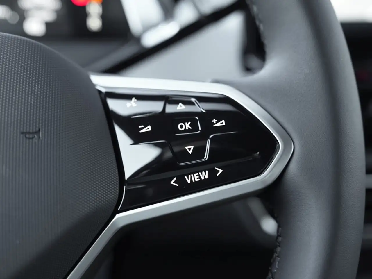 Volkswagen ID.3 Pro MOVE *LED*Navi*Kamera*Travel-Assist*19" Wel... — معرض صور السيارة 16
