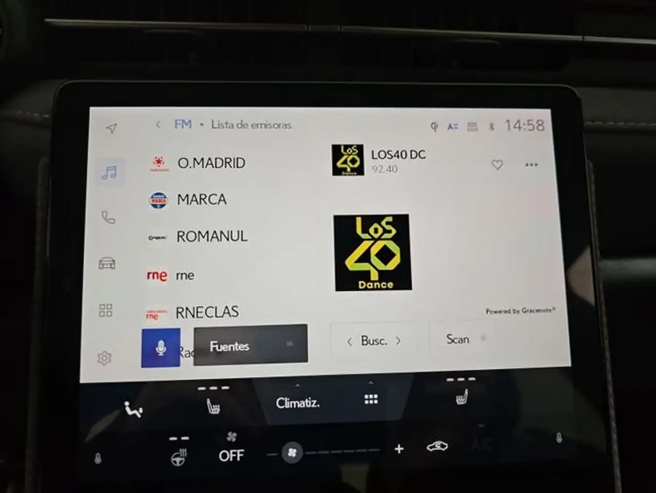 Lexus LBX 1.5 136cv HEV Cool+ — Galerie du véhicule 18