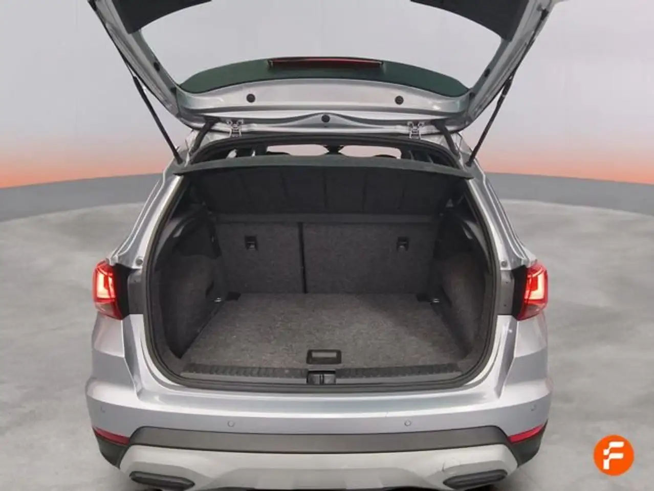 SEAT Arona 1.5 TSI 110kW DSG Xperience Special Ed — معرض صور السيارة 16