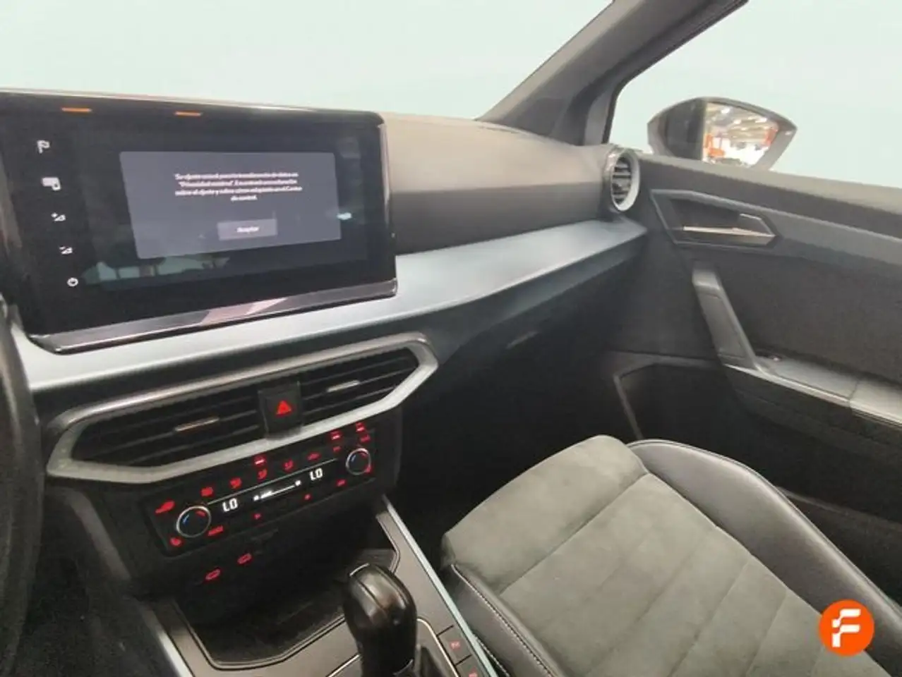 SEAT Arona 1.5 TSI 110kW DSG Xperience Special Ed — معرض صور السيارة 10