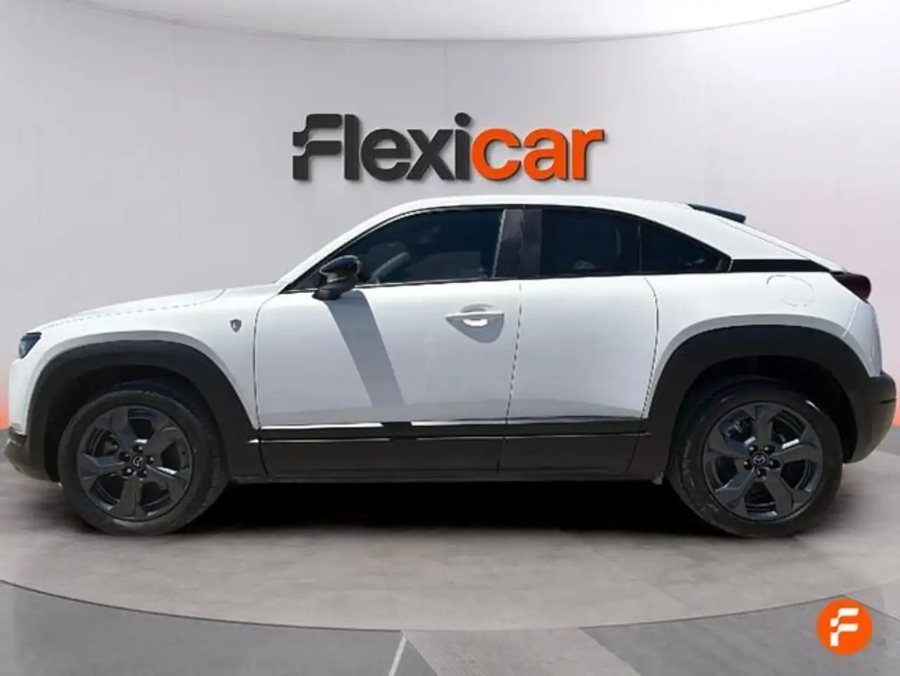 Mazda MX-30 e-SKYACTIV R-EV 125kW ADVANTAGE Ind.Vint — Vehicle gallery 5