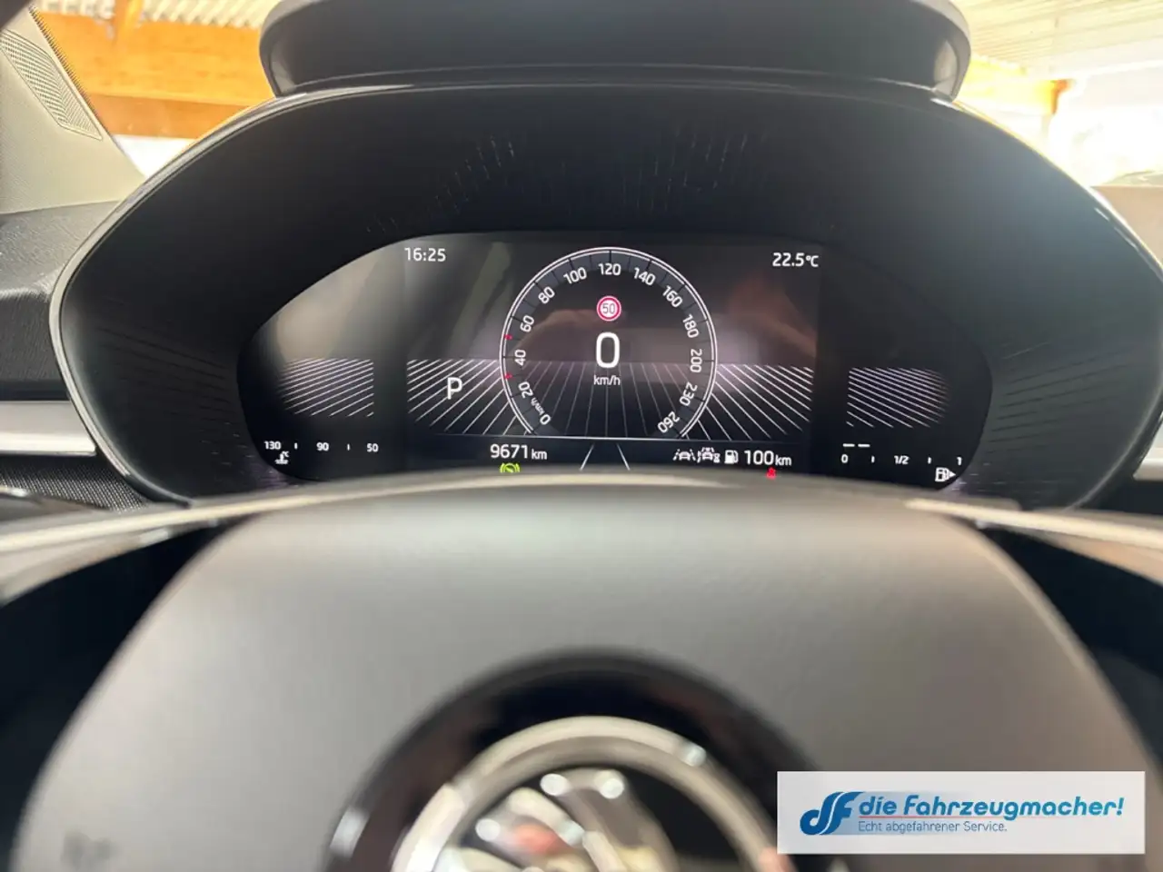Skoda Fabia Selection LED Sperrdiff. ACC Apple CarPlay Android — معرض صور السيارة 13