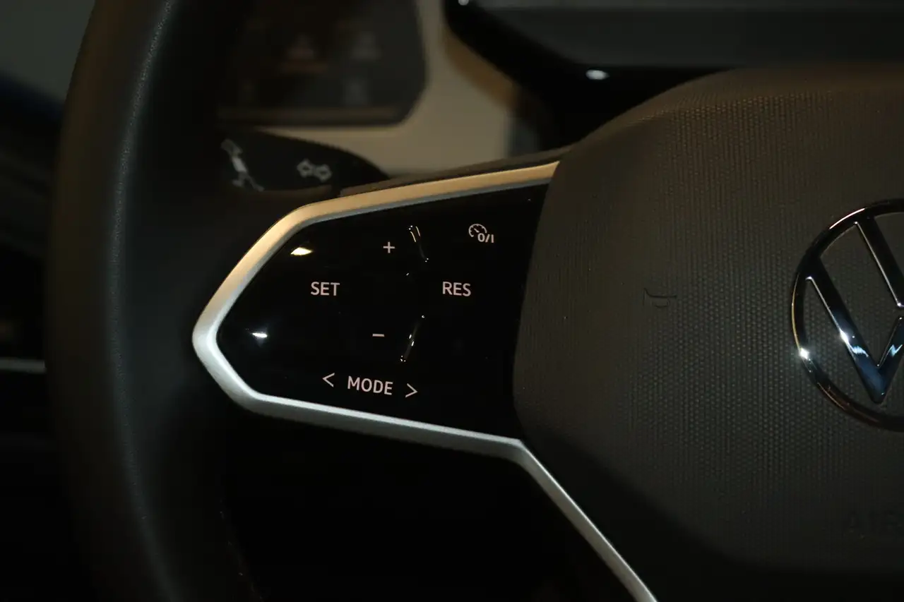 Volkswagen ID.3 Pro 150 kW Move 62 kw h-CCS-LED-NAV-SHZ-KAM — Galería del vehículo 14