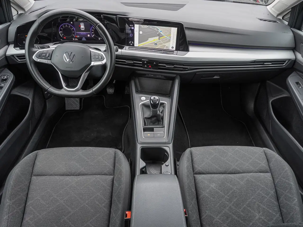 Volkswagen Golf Variant 1.5 TSI Life NAVI LED LHZ ACC SHZ — Galerie du véhicule 11