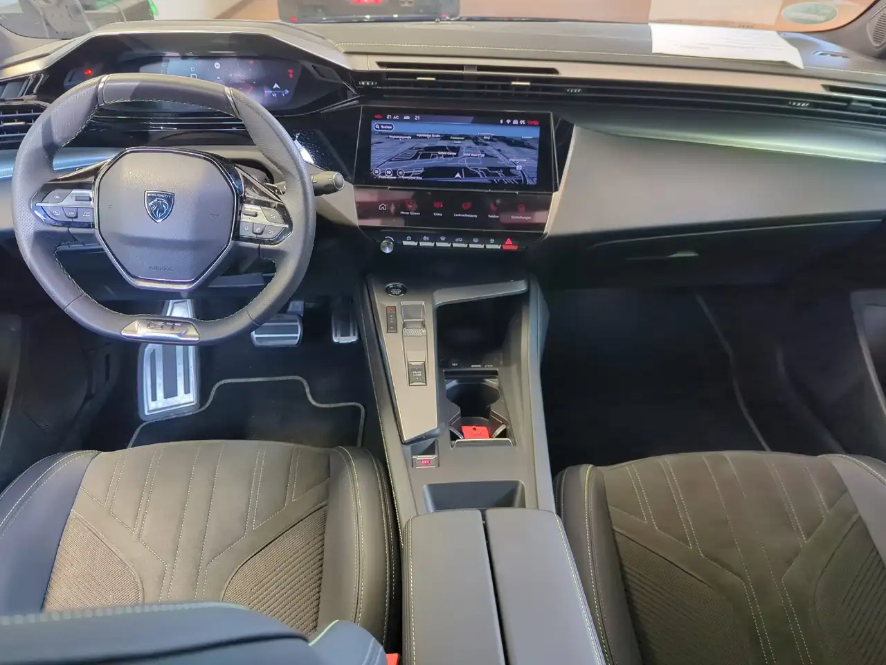 Peugeot 408 1.2 130 PureTech GT ACC+Alcantara+LED+Navi — معرض صور السيارة 12