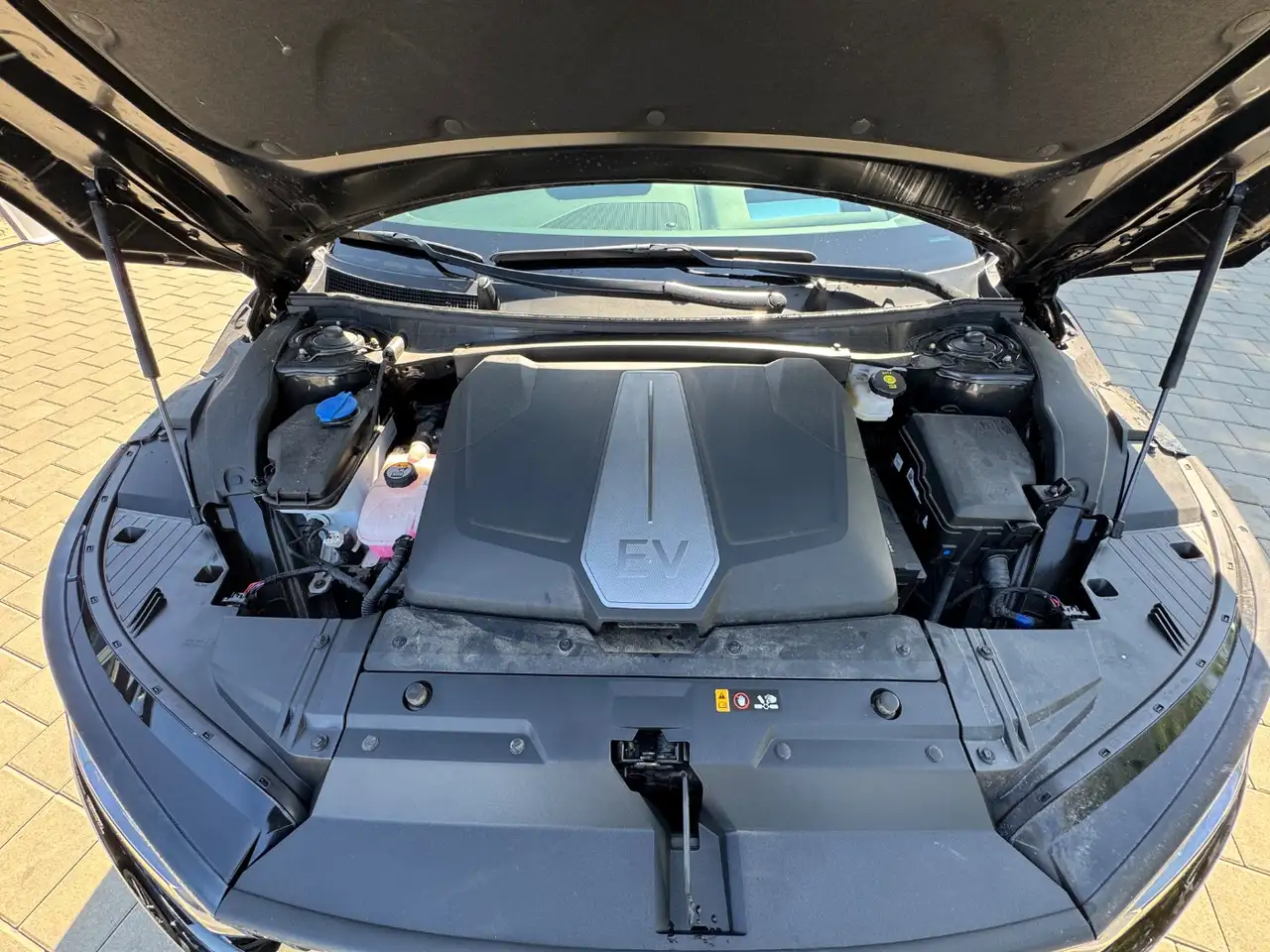 Kia EV6 Elektro 77 GT 2xKlima 360 4xSHZ ACC AUT HUD — معرض صور السيارة 16