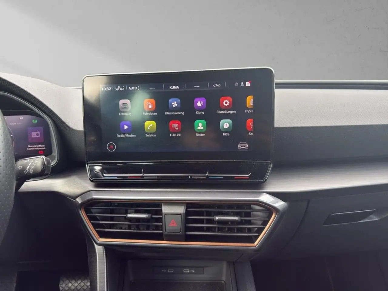CUPRA Leon Cupra Leon 1.5 eTSI DSG, LED, Sitzheizung, Lenkr — معرض صور السيارة 17
