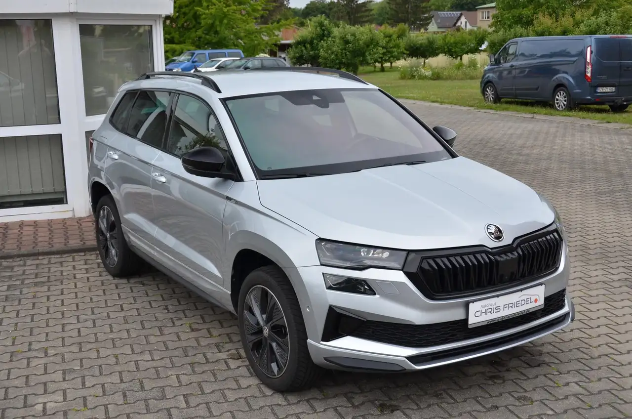 Skoda Karoq 1.5TSI Sportline DSG Matrix Navi — معرض صور السيارة 3