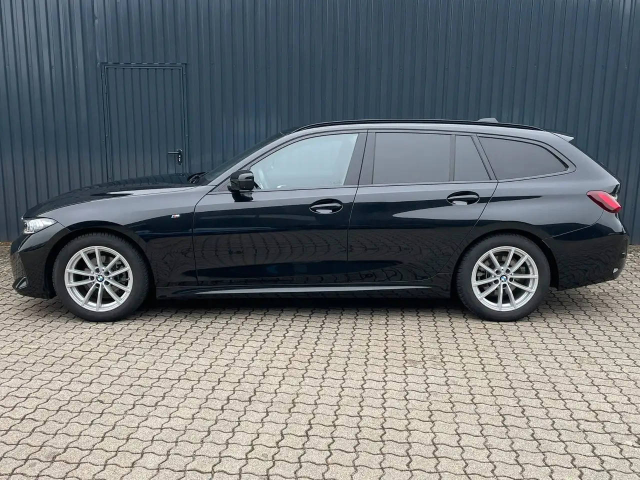 BMW 318 i Aut. Touring M SPORT Facelift /AHK/360°Kam — Galerie du véhicule 7
