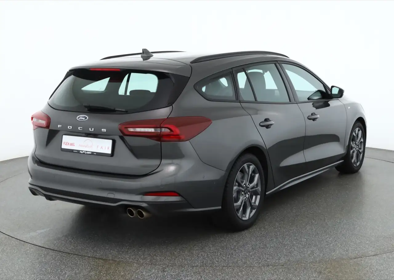 Ford Focus Turnier 1.0 M-Hybrid ST-Line LED Kamera — معرض صور السيارة 5