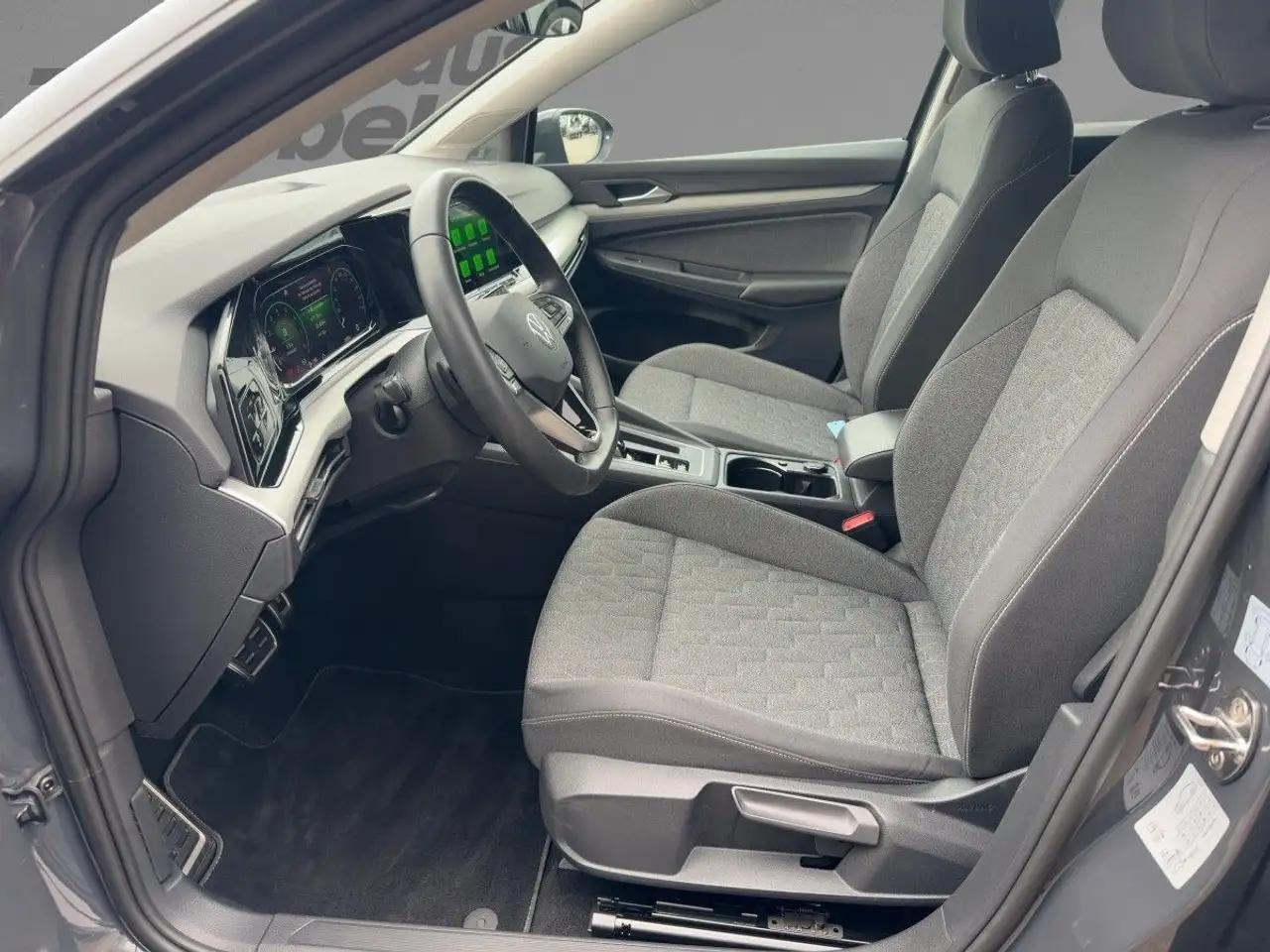 Volkswagen Golf VIII 1.5 eTSI DSG "MOVE" ab 2,99% LED Keyle — Vehicle gallery 9
