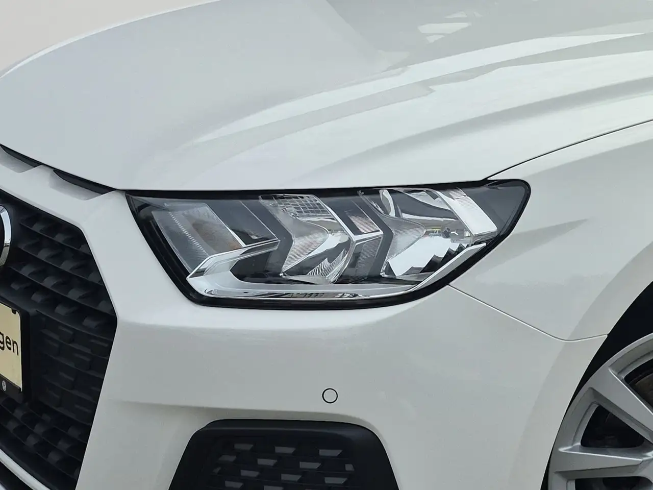 Audi A1 Sportback 30TFSI DSG NAVI+SITZHZG+KEYLESS+AC-AUTOM — Galería del vehículo 6