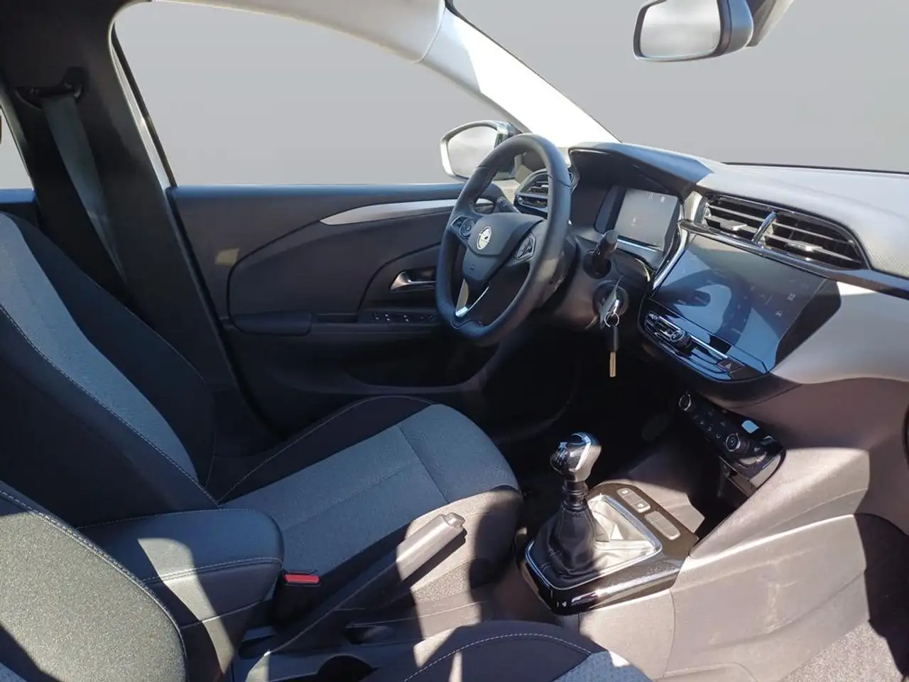 Opel Corsa . 1.2 Direct In — Galerie du véhicule 11