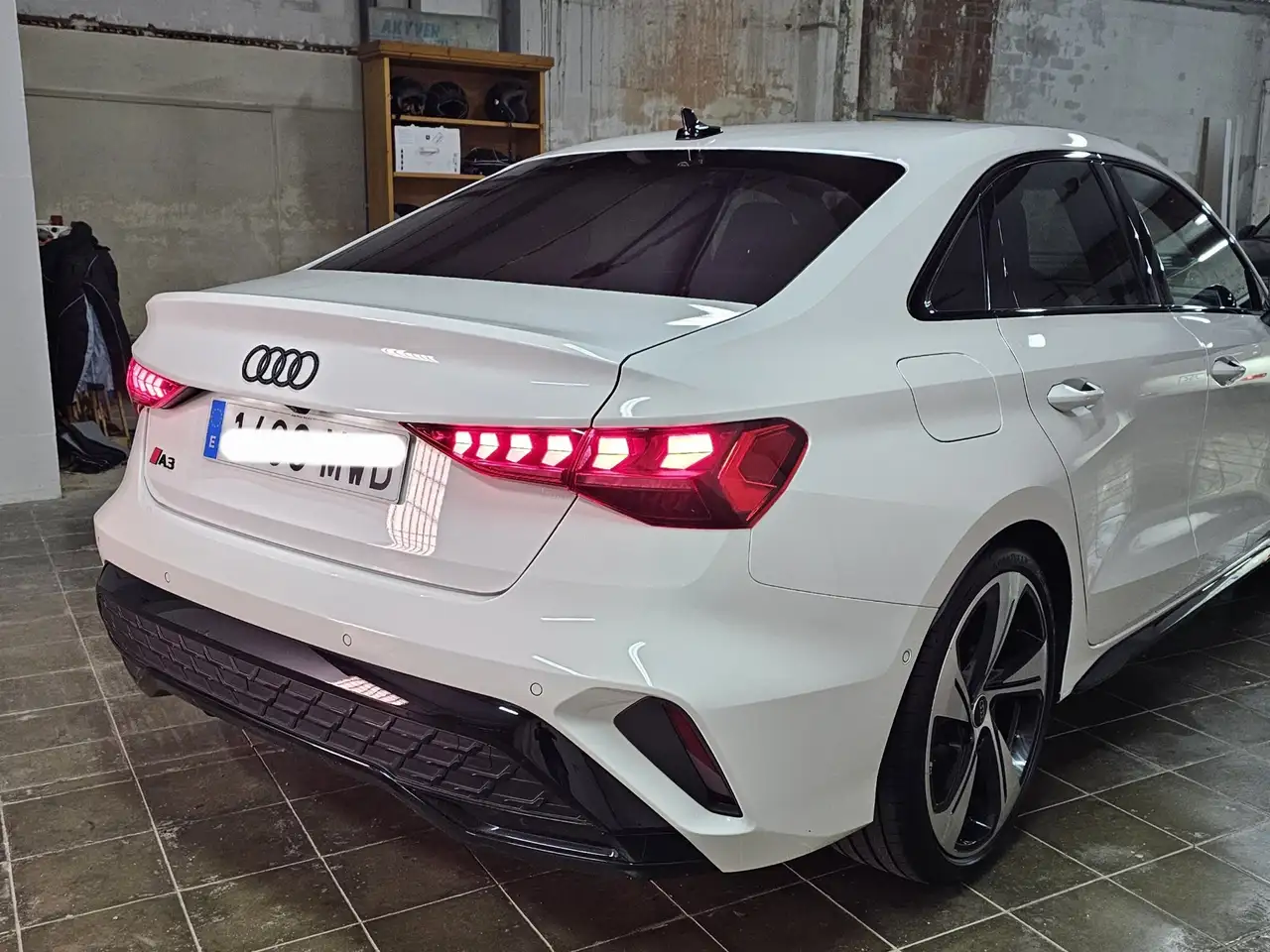 Audi A3 Sedán TFSI Black line edition S tronic 110kW — Galerie du véhicule 7