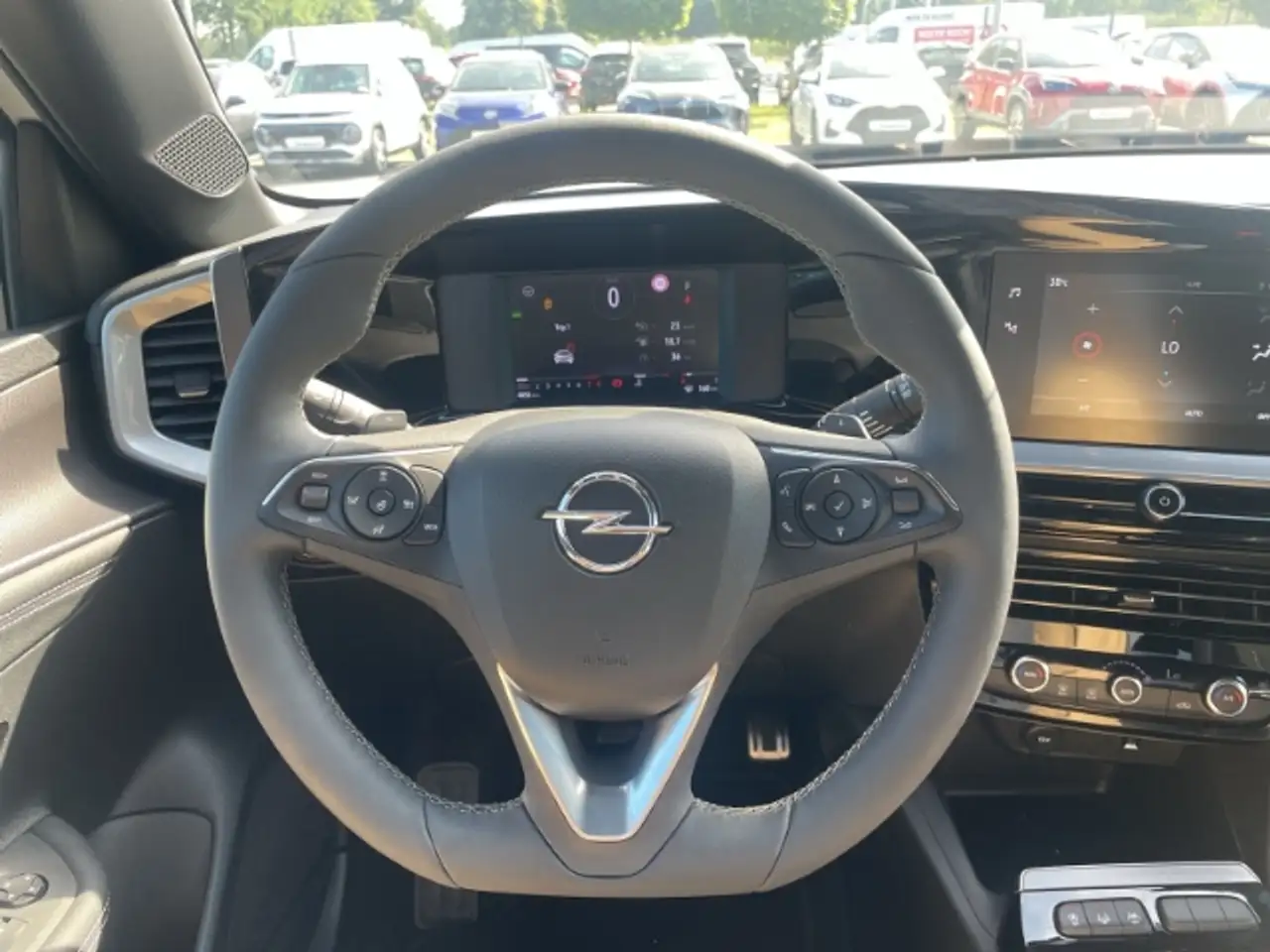 Opel Mokka GS Line 1.2 LED - Sitzheizung - Android Auto - DAB — Galerie du véhicule 24