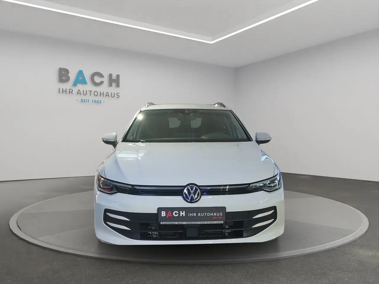 Volkswagen Golf Variant Life 1,5 l TSI OPF AHV 17" — Galería del vehículo 3