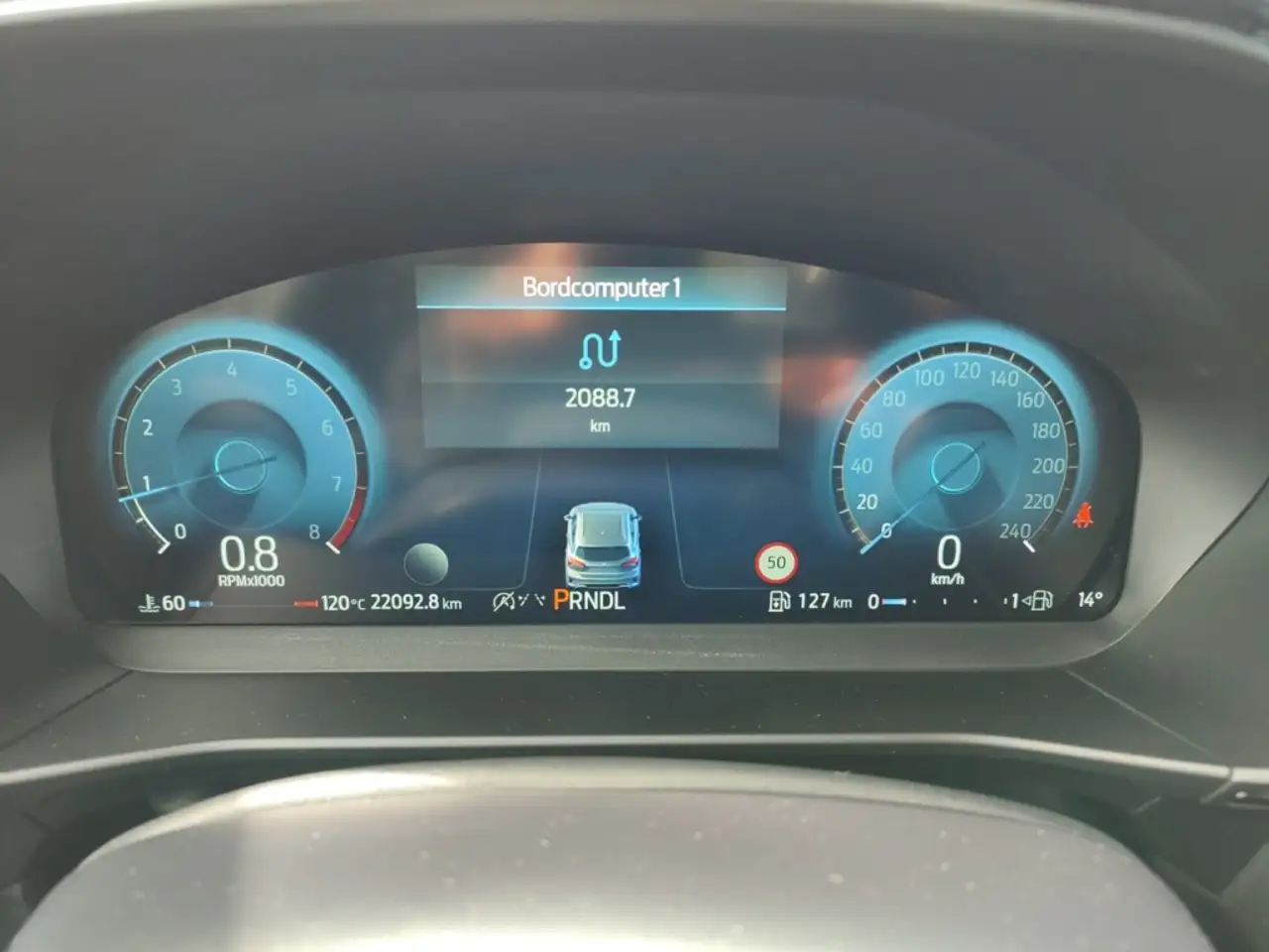 Ford Focus Turnier ST-Line X NAVI Autom ACC SYNC4 AHK Klimaau — Galería del vehículo 10