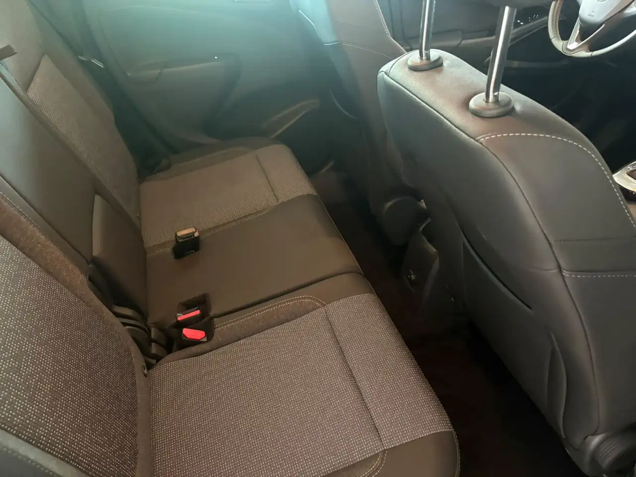 Opel Crossland 1.2 LED, Navi, Kamera, Spurhalteassist — Galería del vehículo 23
