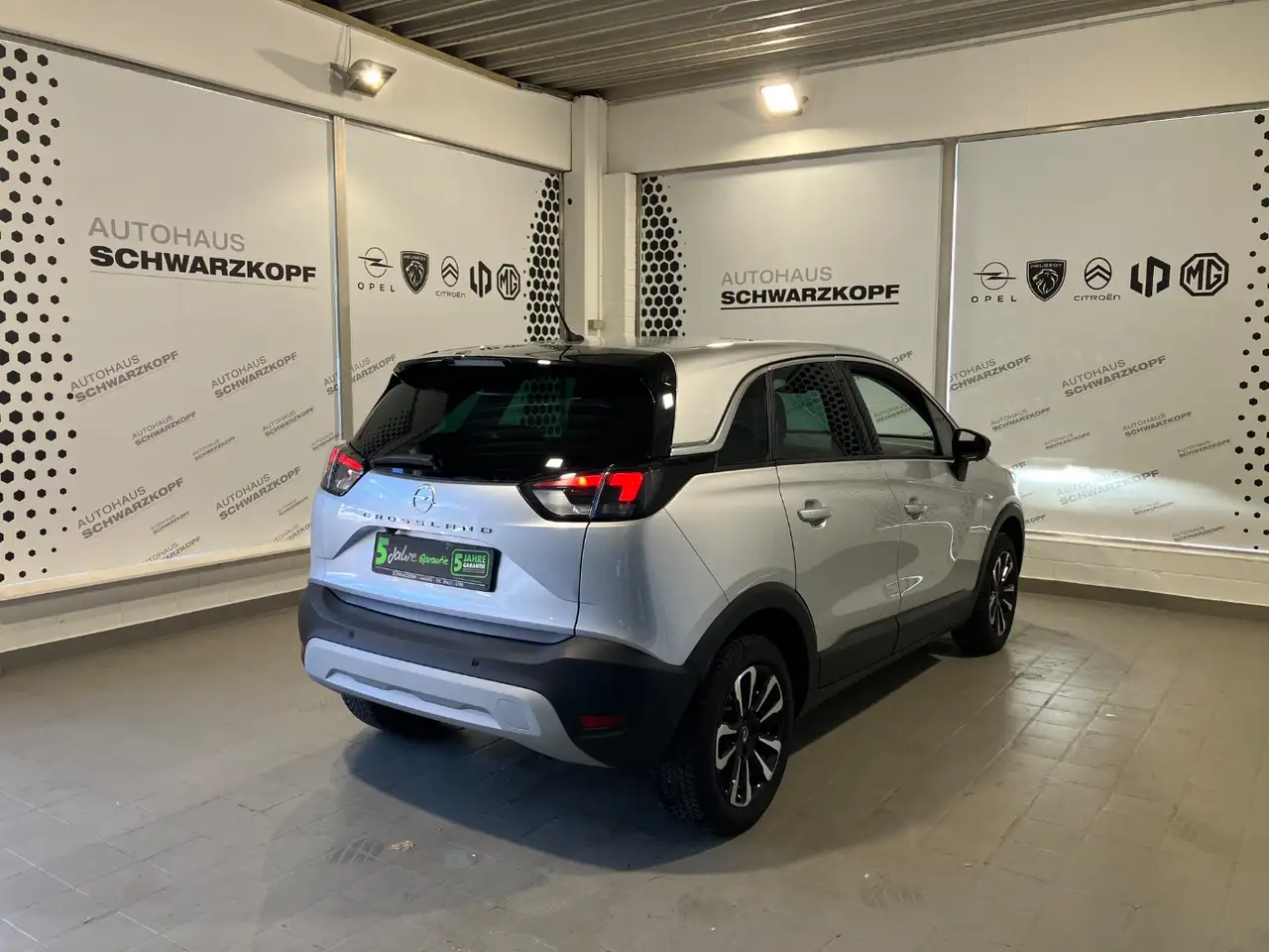 Opel Crossland 1.2 Turbo Elegance Paket Navi+Klima — معرض صور السيارة 3