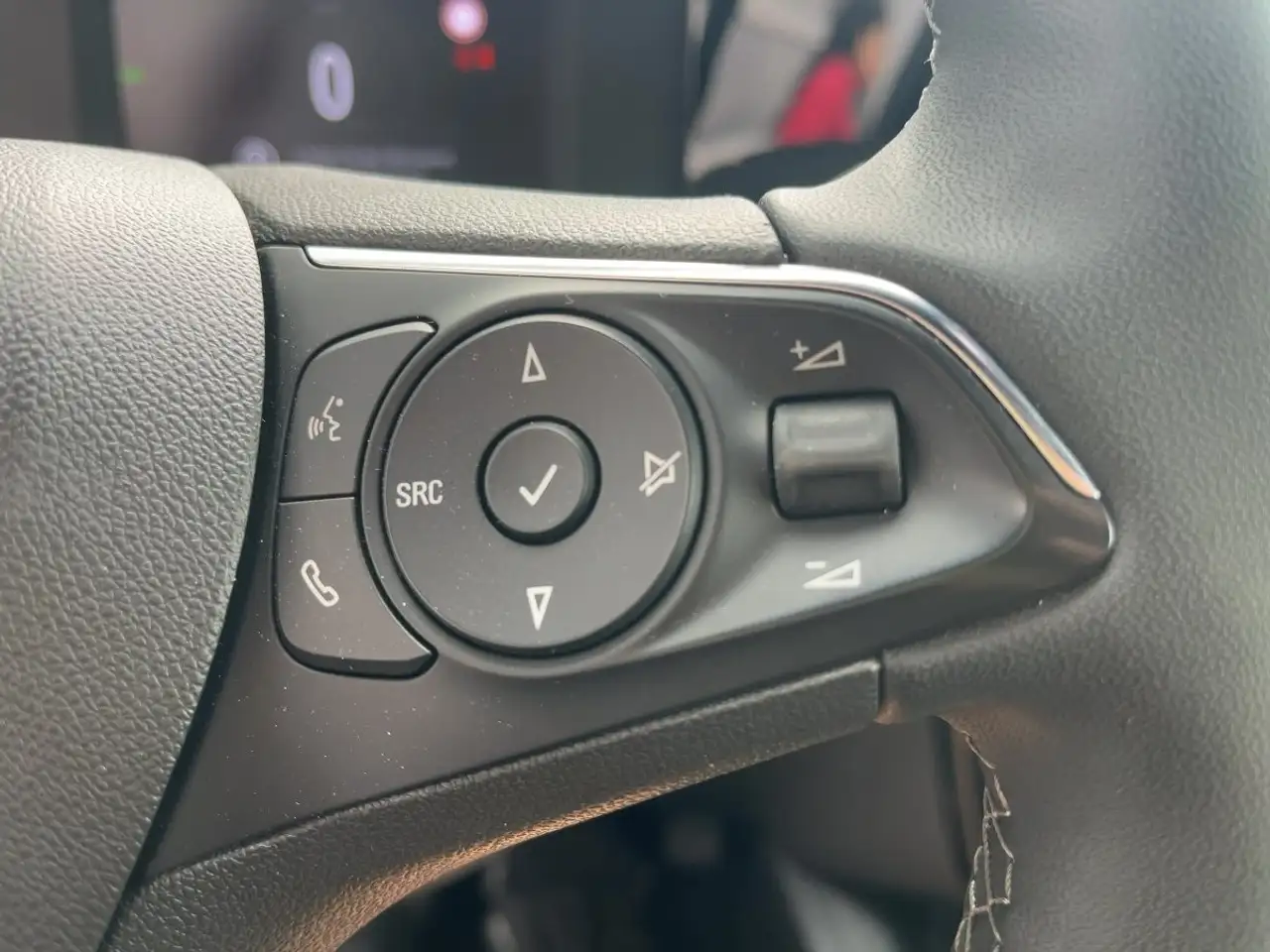 Opel Mokka 1.2 GS Line MatrixLED/SHZ/LHZ/PDC/Kamera/LM — Galería del vehículo 20